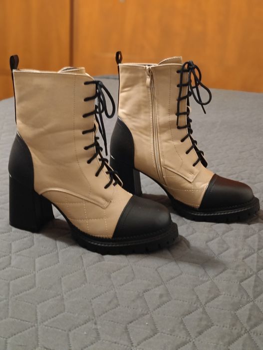 Кожени дамски боти