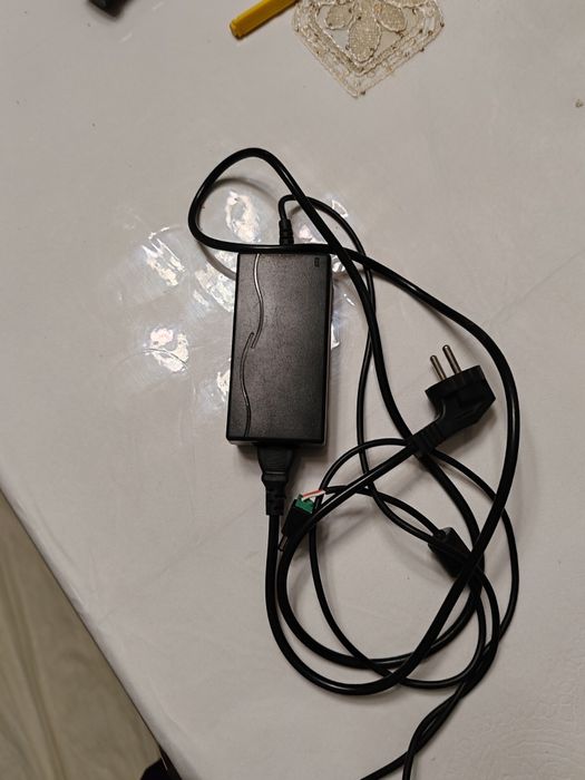 Продам адаптер блок питание 24 В, 2.5 А
