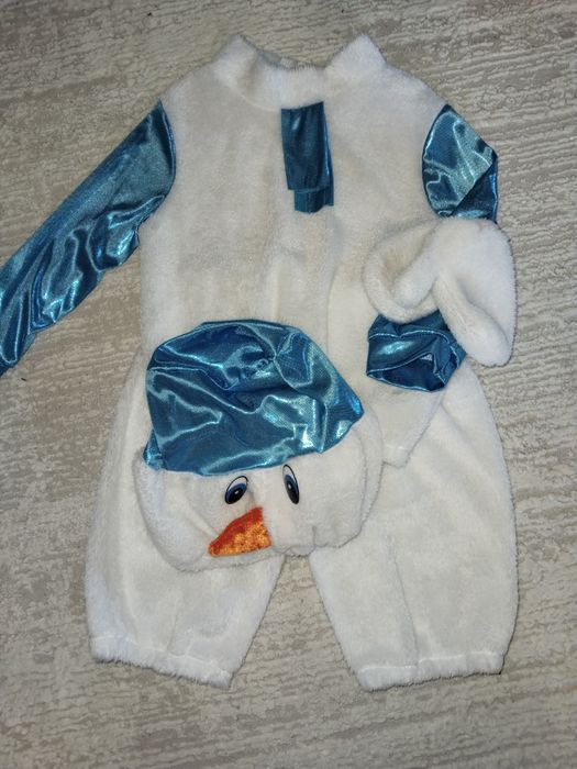 Продам костюм снеговика
