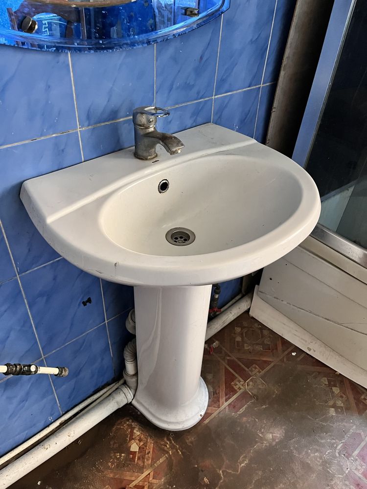 Продам раковину б/у