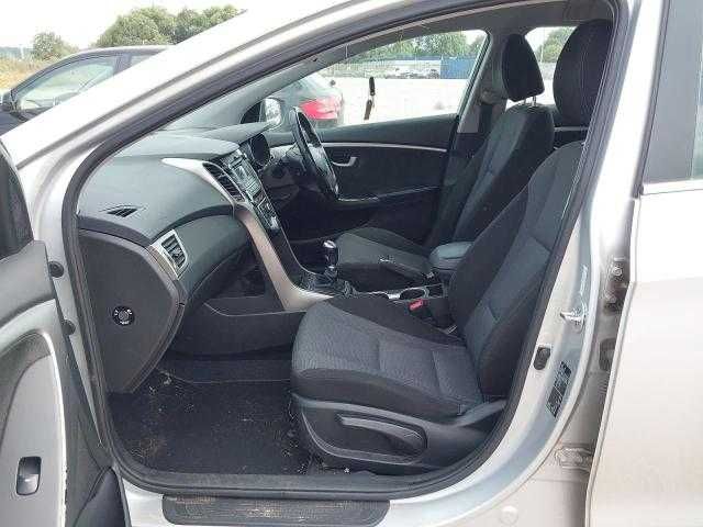 Dezmembrez Hyundai i30 2015 1.6 d 6 tr
