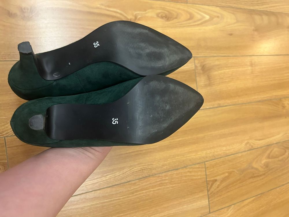 Pantofi Comart din piele intoarsa verde nr 35
