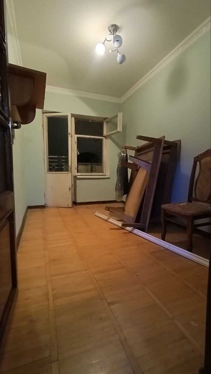 Юнусабад 11, 4/4/4. 77 серия. Кирпич. Мегапланет.