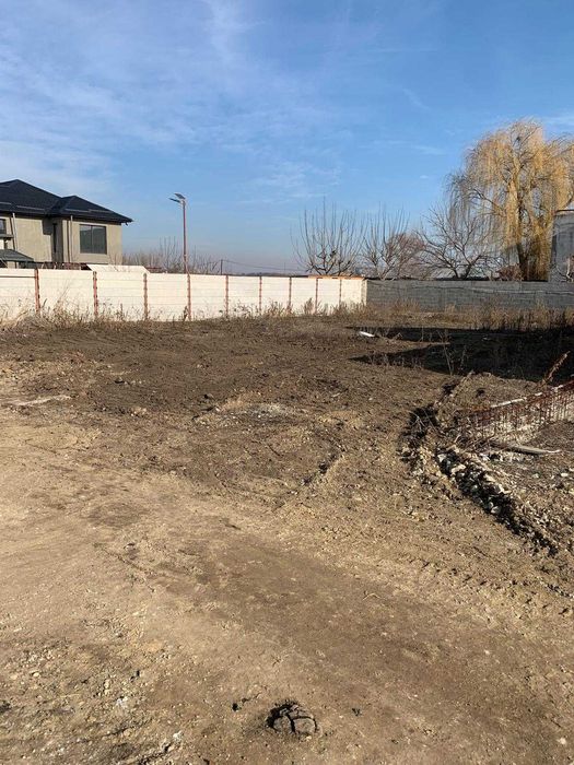 Teren Balta Verde in spate Dumagaz