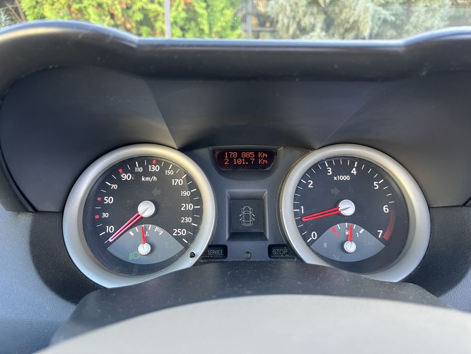 Vând Renault Megane 2 cabrio