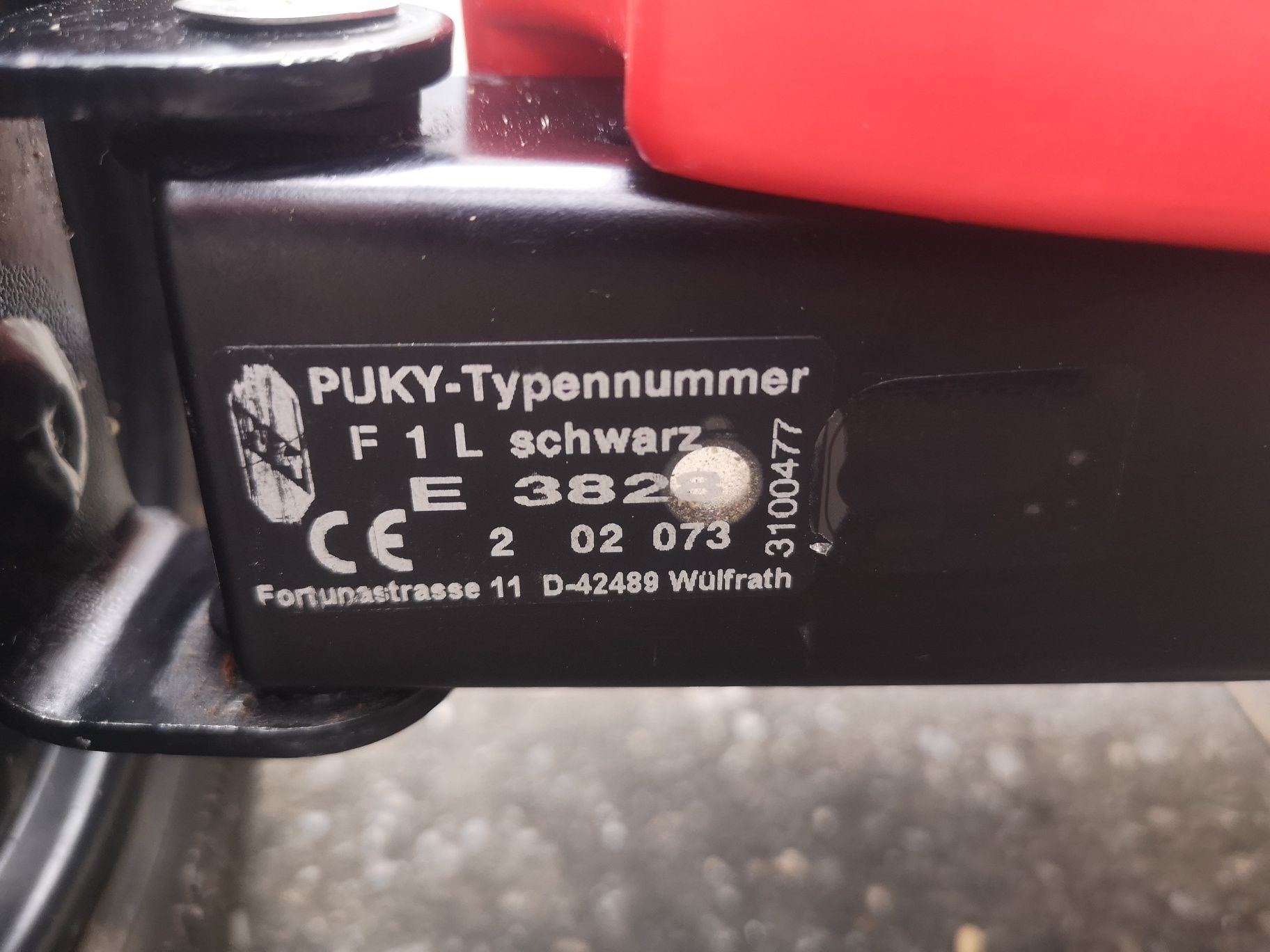 Kart/Cart cu pedale PUKY F1 pt. copii de la 6 la 12 ani, rosu