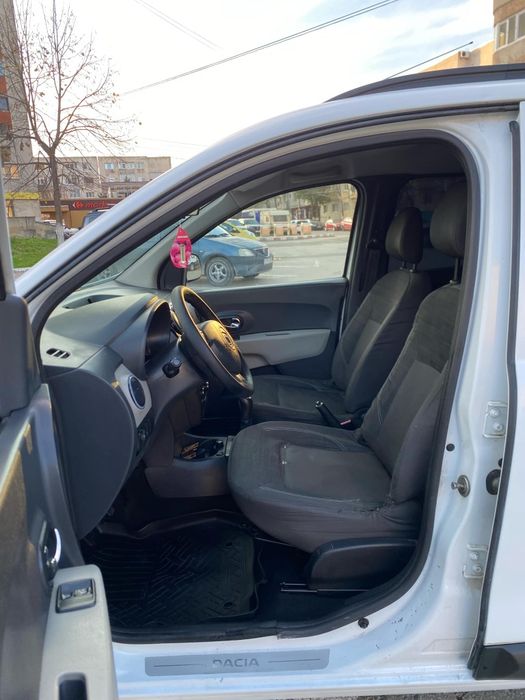 Dacia Lodgy an 2016 motor 1.6Benzina E5 Stare ireprosabila