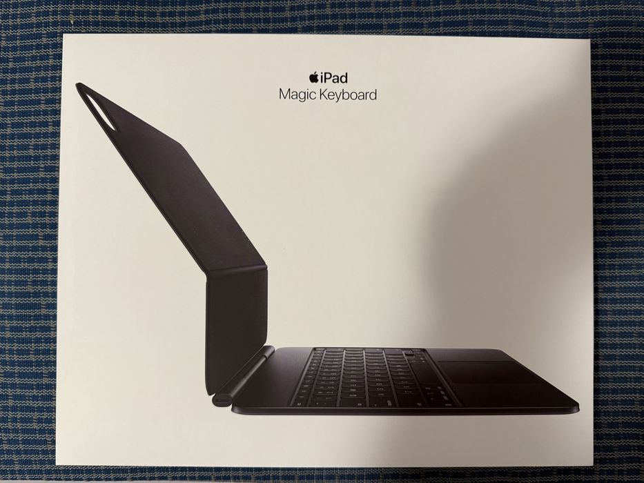 Tastatura Apple Magic pentru Ipad Pro 13” (M4) NOU, NEFOLOSIT
