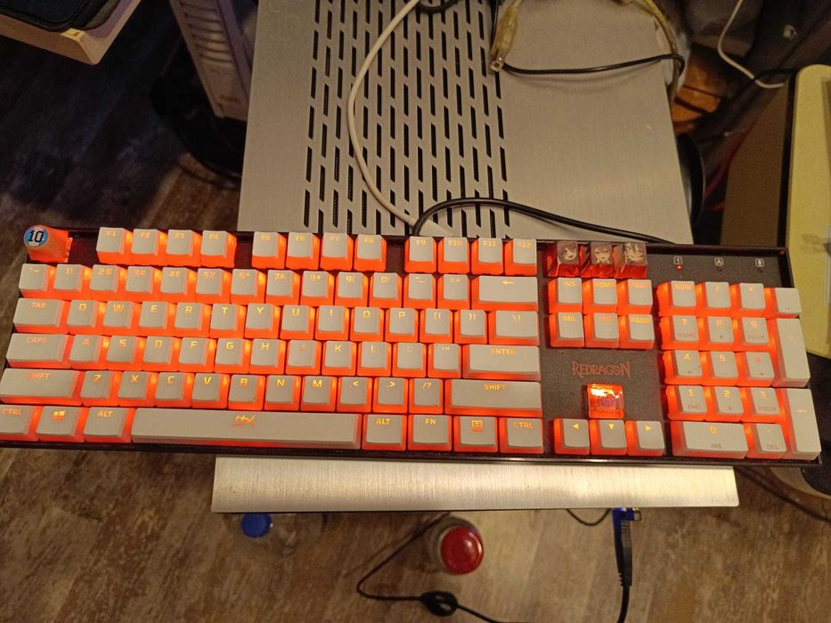 Tastatura gaming mecanica Redragon Mitra, iluminare rosu, switchs blue