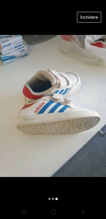 Adidasi Adidas, in stare foarte buna