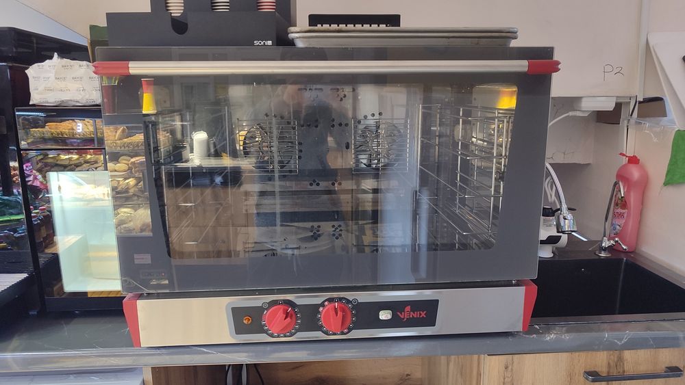 Конвектомат с подачей пара