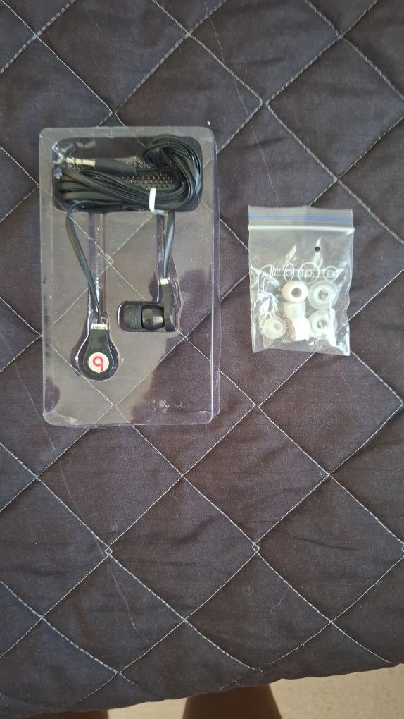Beats by Dr. Dre Tour (Monster edition)