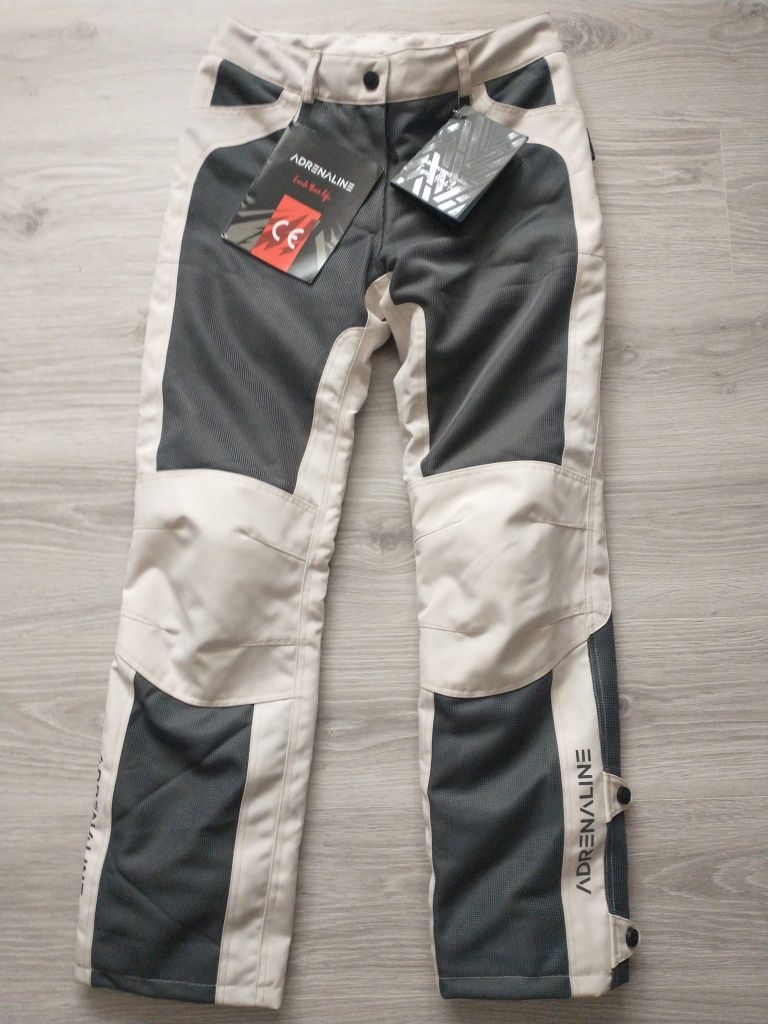 Pantaloni moto adrenaline casca moto airoh