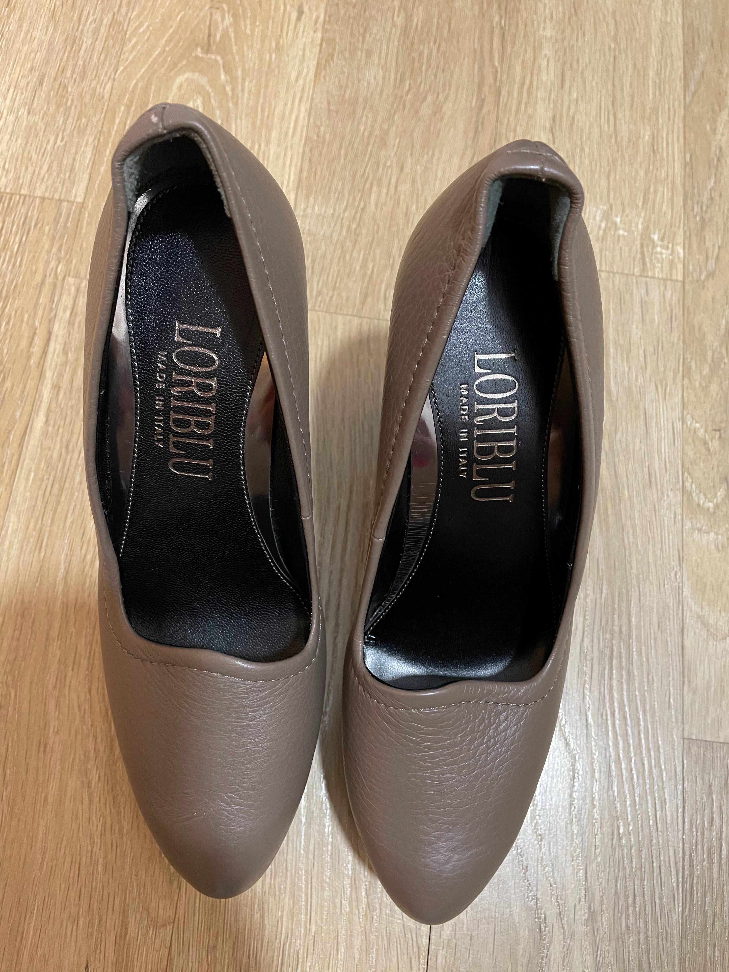 Pantofi noi Loriblu din piele cu toc gros masura 36