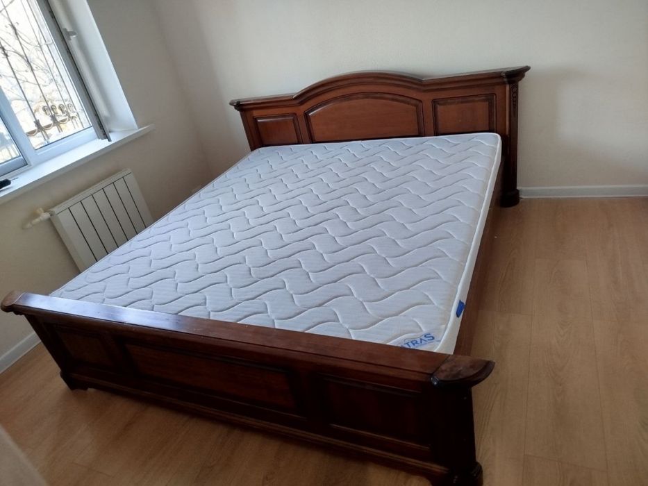 Kravat dvuxspalni sotiladi