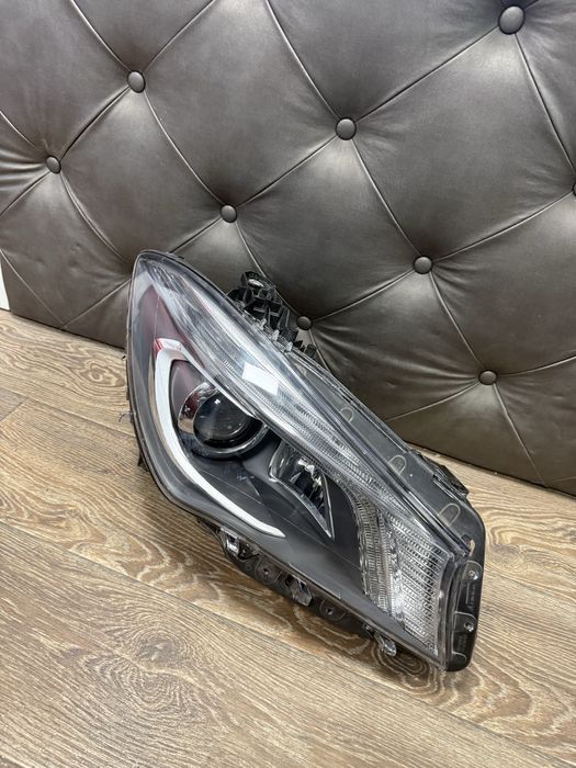 Mercedes CLA w117 led фар десен