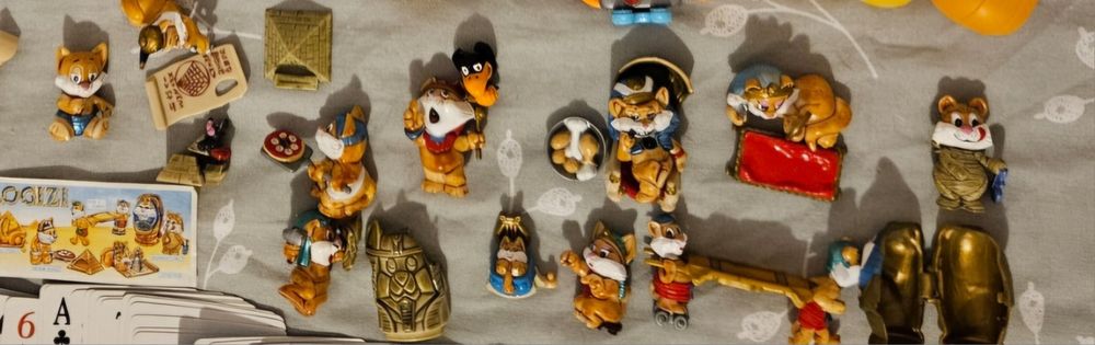 Kinder colectie pisicile egiptene