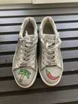 Vand Adidasi Guess