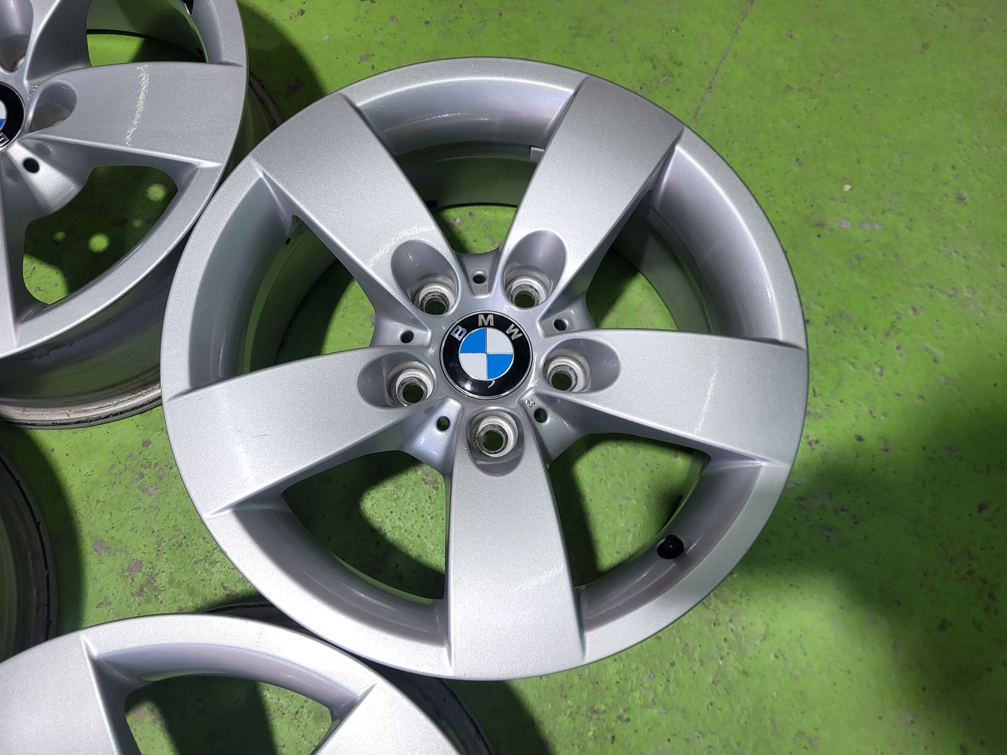 16 5x120 Bmw E60 E61 E90 E91 лети джанти 5х120 бмв