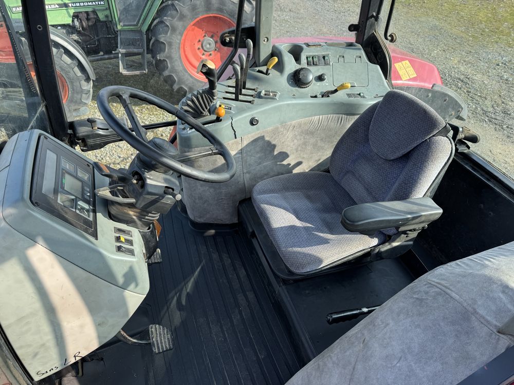 tractor CASE MX 135 posibil cu incarcator frontal
