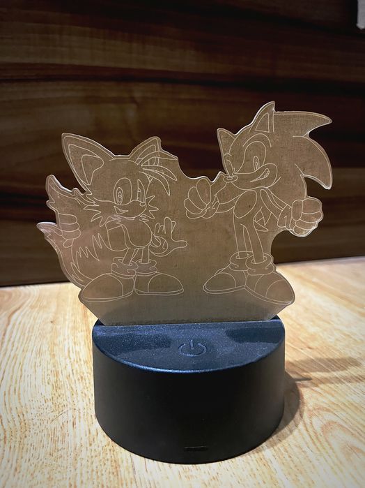 LED лампа на Sonic & Tails