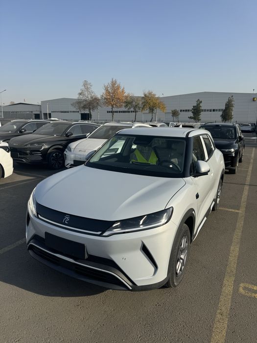 BYD Yuan Up 401ev Smart 2025