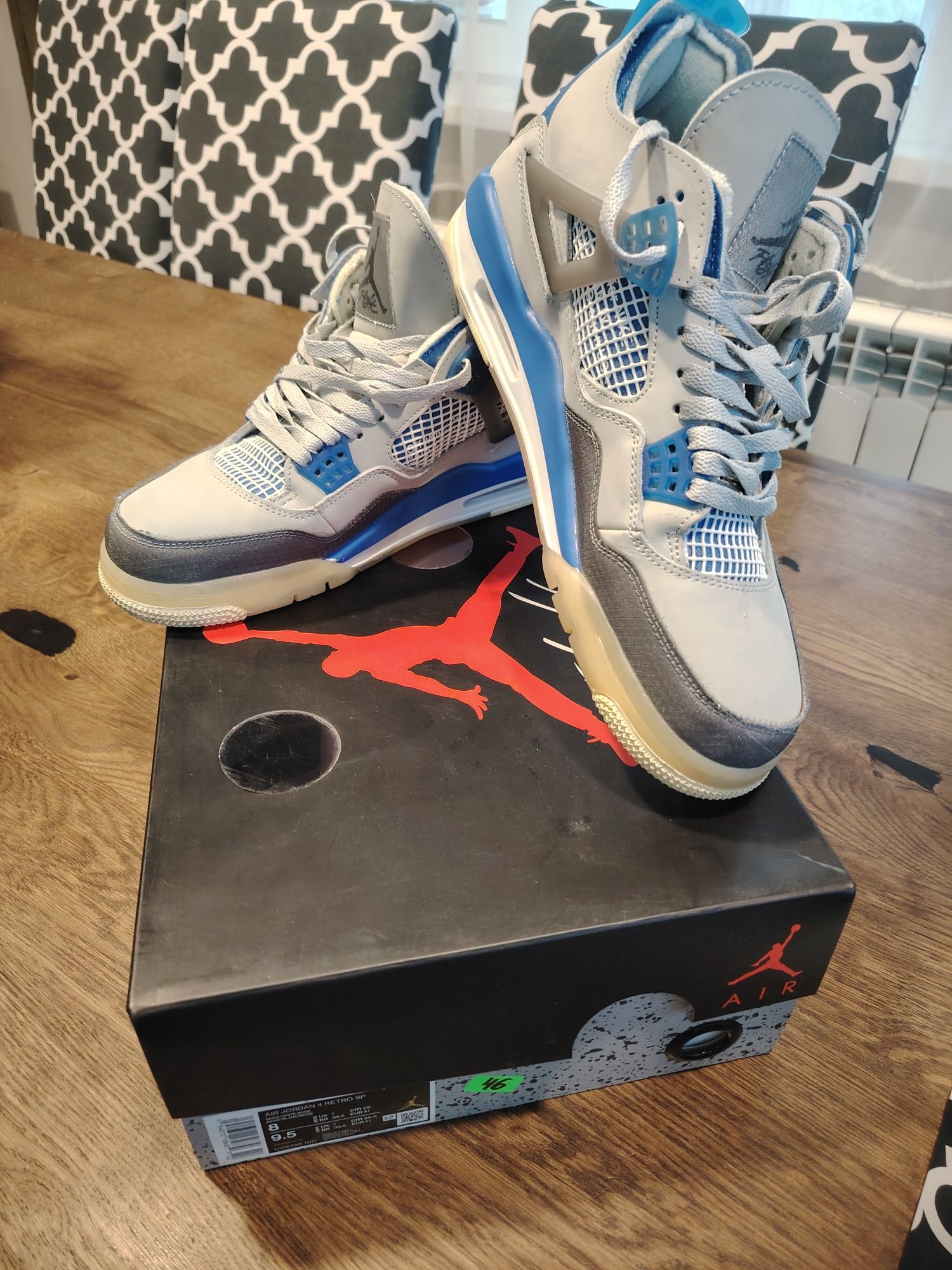 Jordan 4 Retro SP