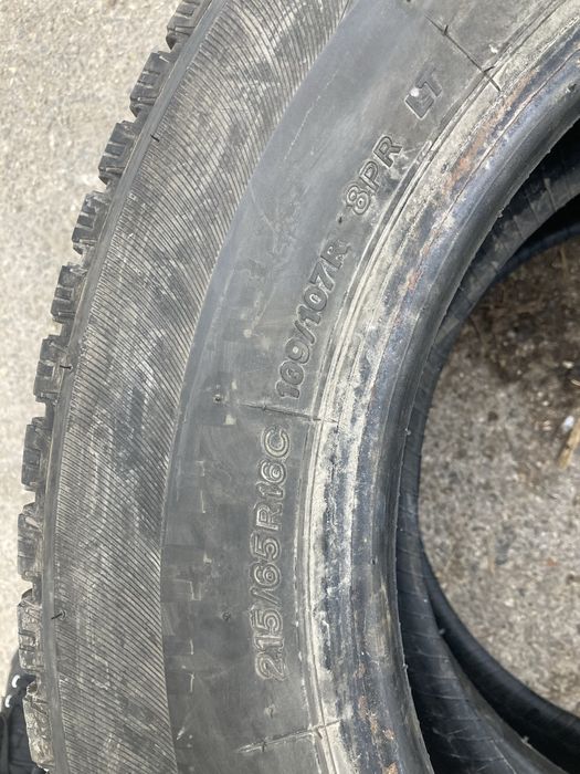 Зимни бусове гуми