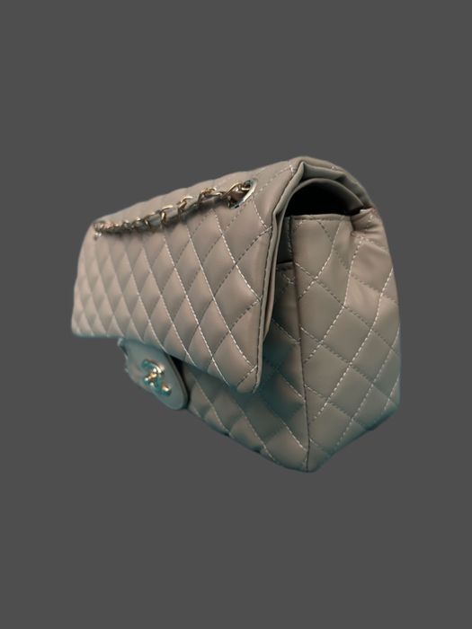 Дамска чанта Chanel Jumbo Classic Caviar Double Flap shoulder bag