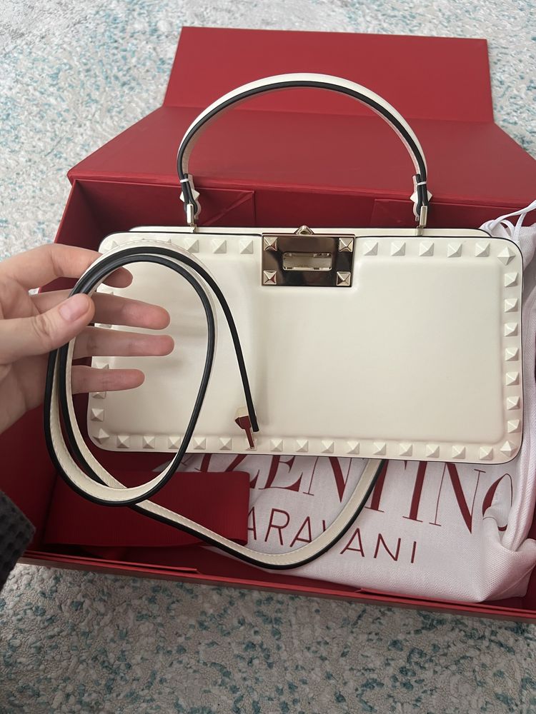 Совершенно новая сумка от Valentino, оригинал
