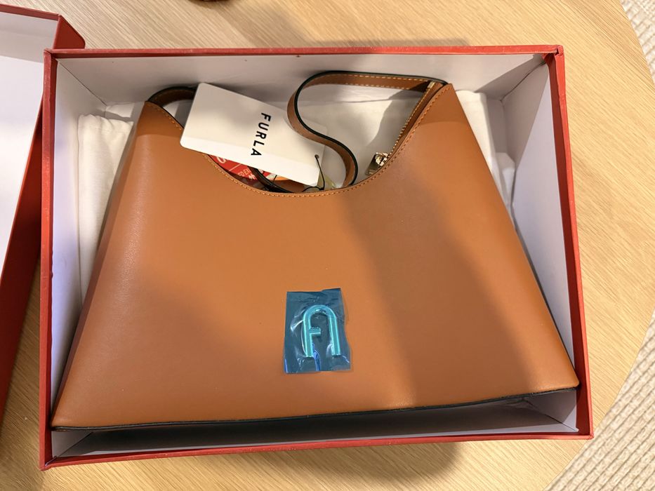 FURLA нова чанта