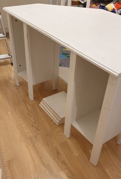 Birou de colt BRUSALI- IKEA pentru copii