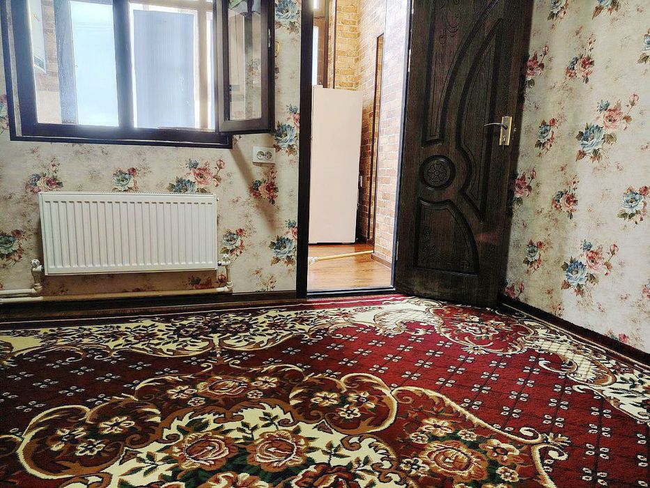 Arenda kvartira qizlarga Sergeli metroga yaqin