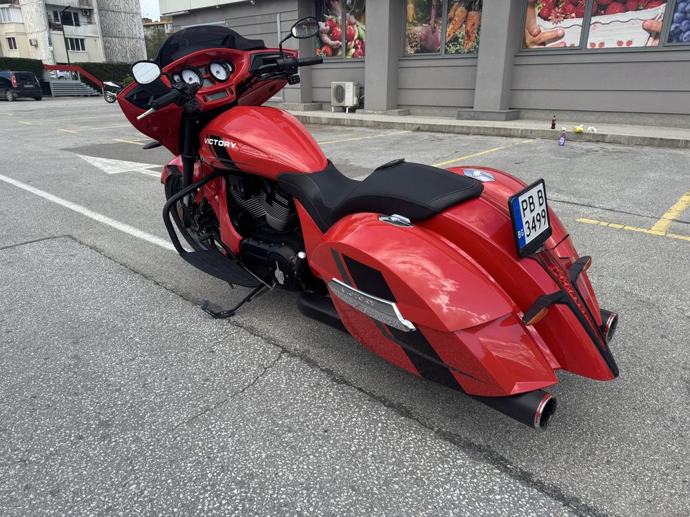 Victory cross country Magnum