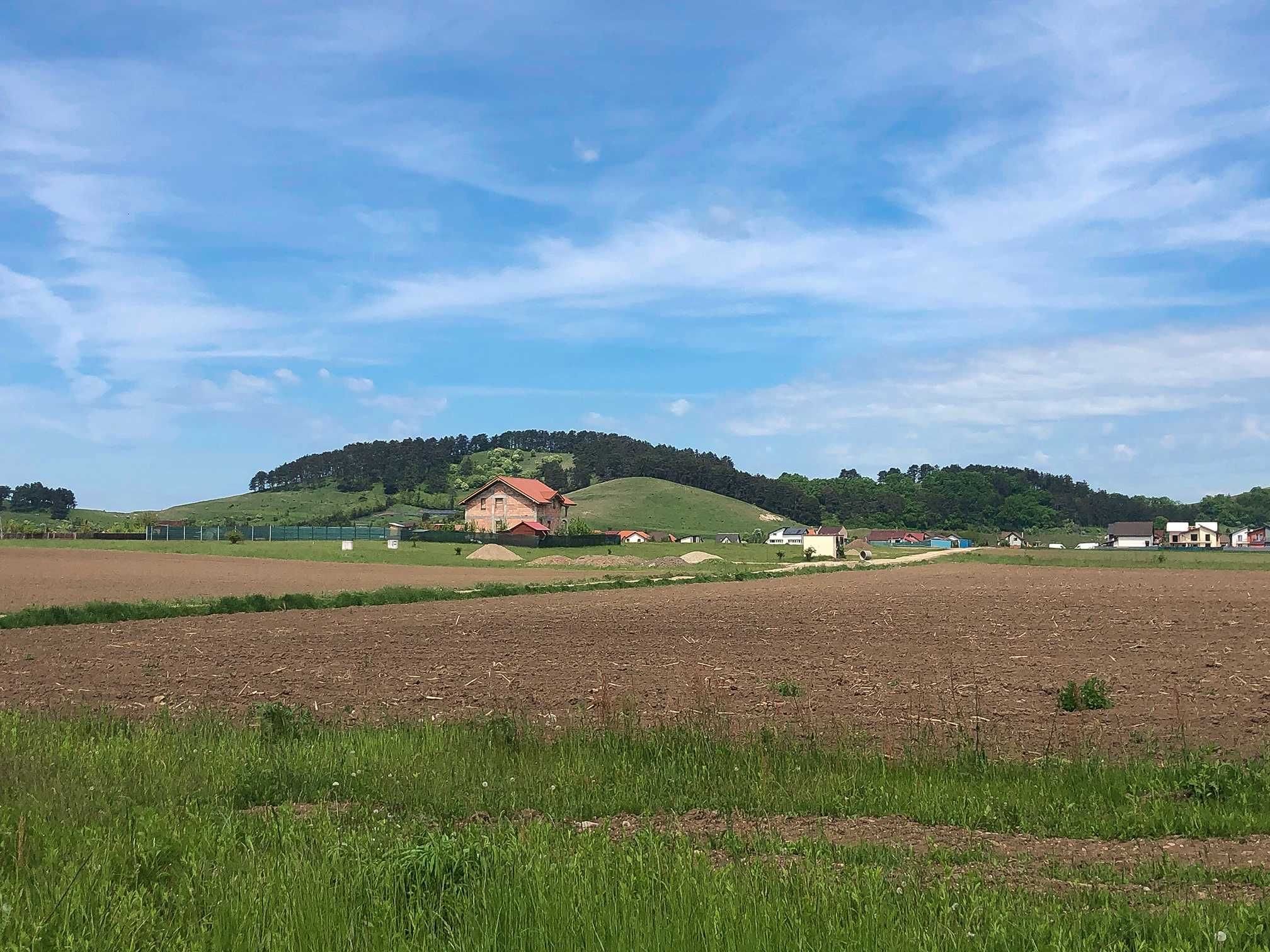 Teren intravilan zona Lempes Sanpetru