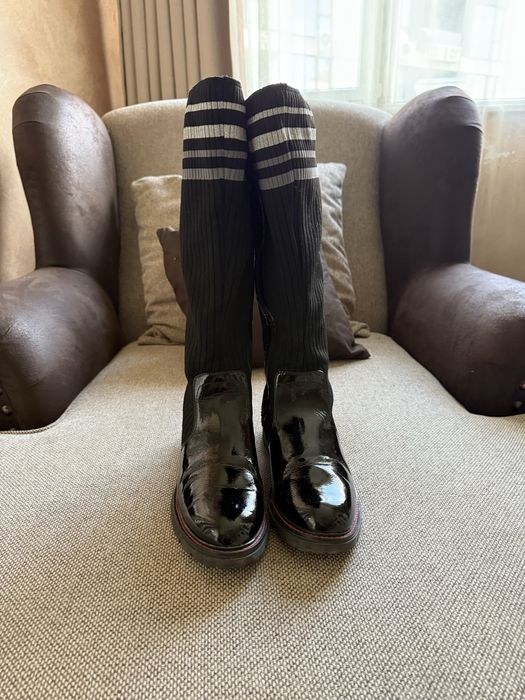 Ботуши,номер-43 в отлично състояние.