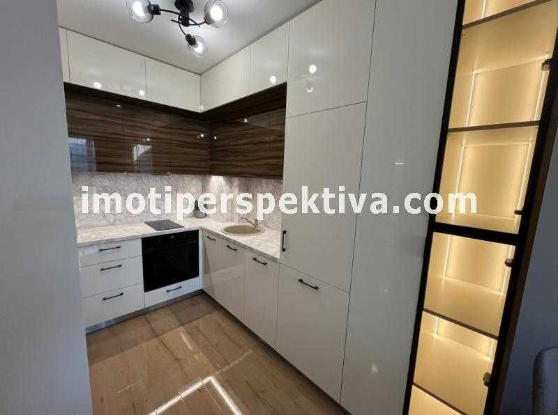 Продава се Двустаен апартамент в Пловдив, Център - 67 кв.м за 2359 €/кв.м - Снимка #5