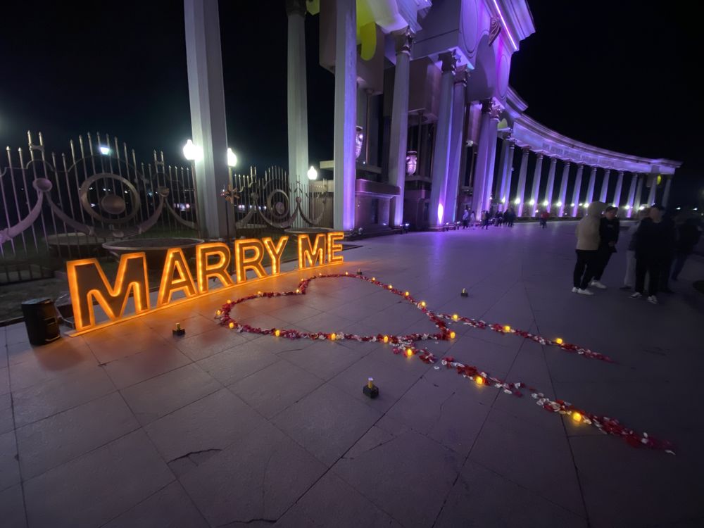 Продам буквы Marry me