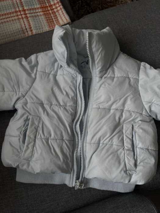 Куртка на девочку 6-7 лет