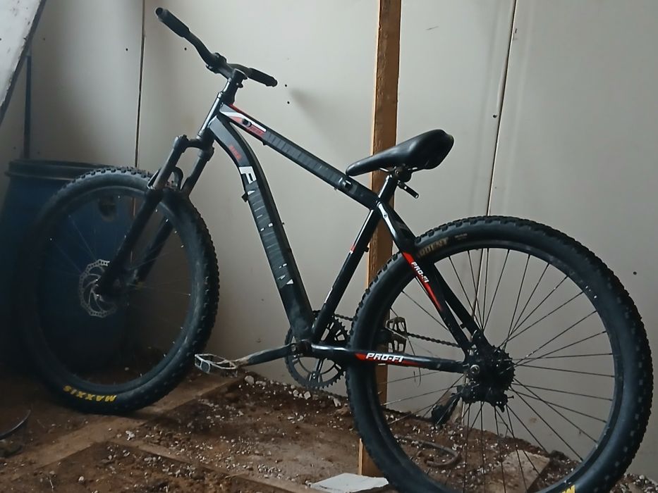 Продам велосепед на запчасти