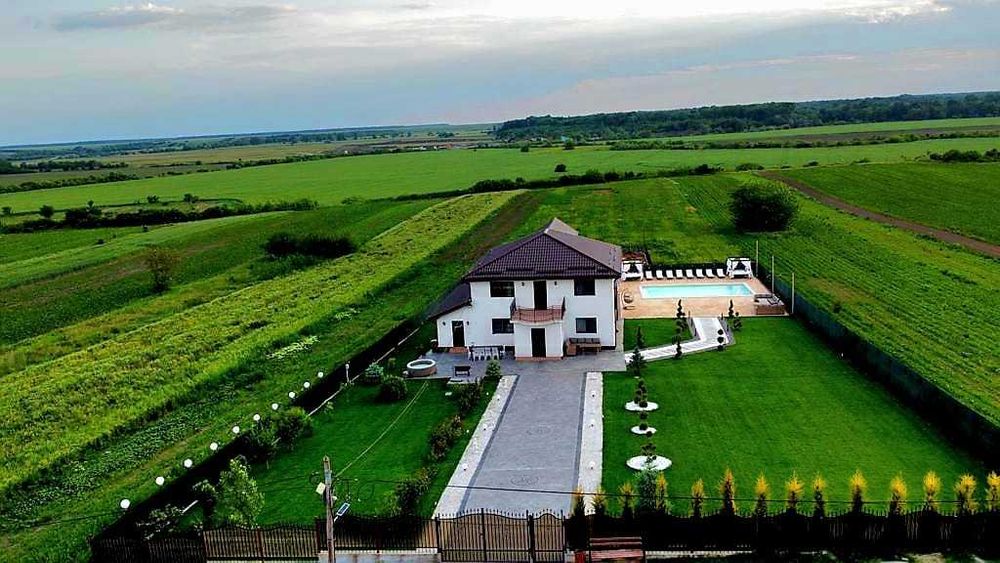 Locatie evenimente, cununii in aer liber, botezuri, majorate