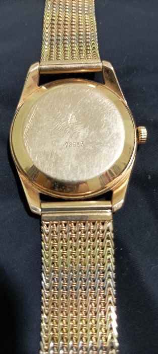 Часы золотые СССР. Почти не носили. 43.66 гр чистого золота