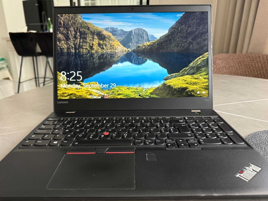 Hоутбук Lenovo ThinkPad T570 (i7).