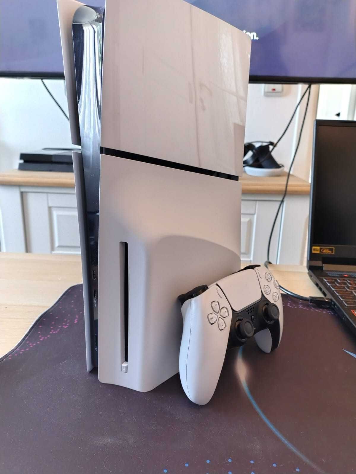 Vand consola Play Station 5 slim disk edition 1 tb , cu 1 an garantie