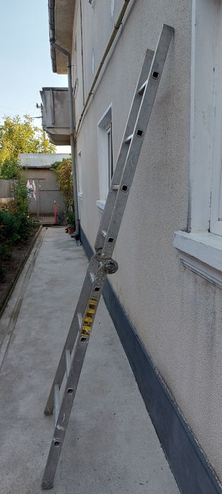 Scara  aluminiu  4 trepte