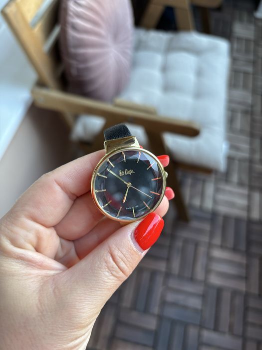 Часовник Lee Cooper