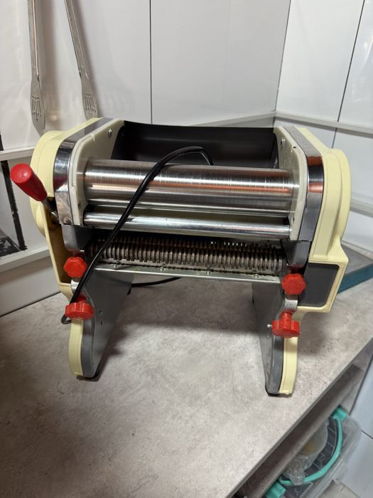 Продается тестокаталка состояние отличное 1 месяц пользовались