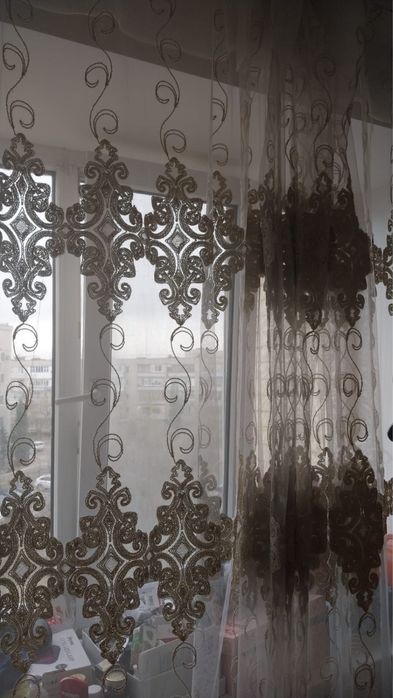 Продам тюль срочно