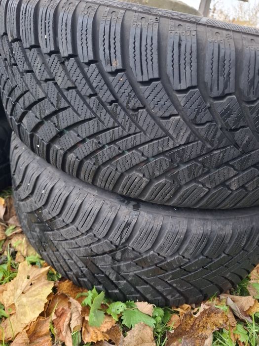 Vand anvelope.  Mai multe dimensiuni si marci