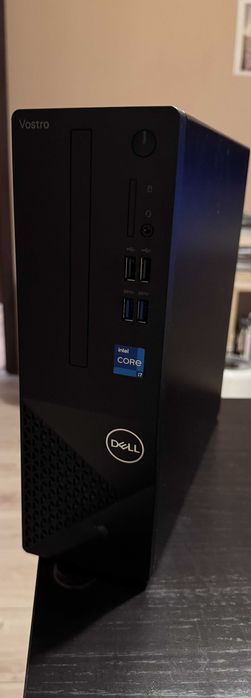 Настолен офис компютър Dell Vostro 3710 i7-12700 32GB RAM